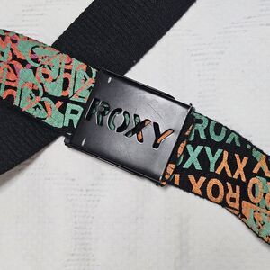 Roxy Multi Colored Logo Canvas Belt 42 1/4 Inch Black Metal Cut Out Buckle Y2K